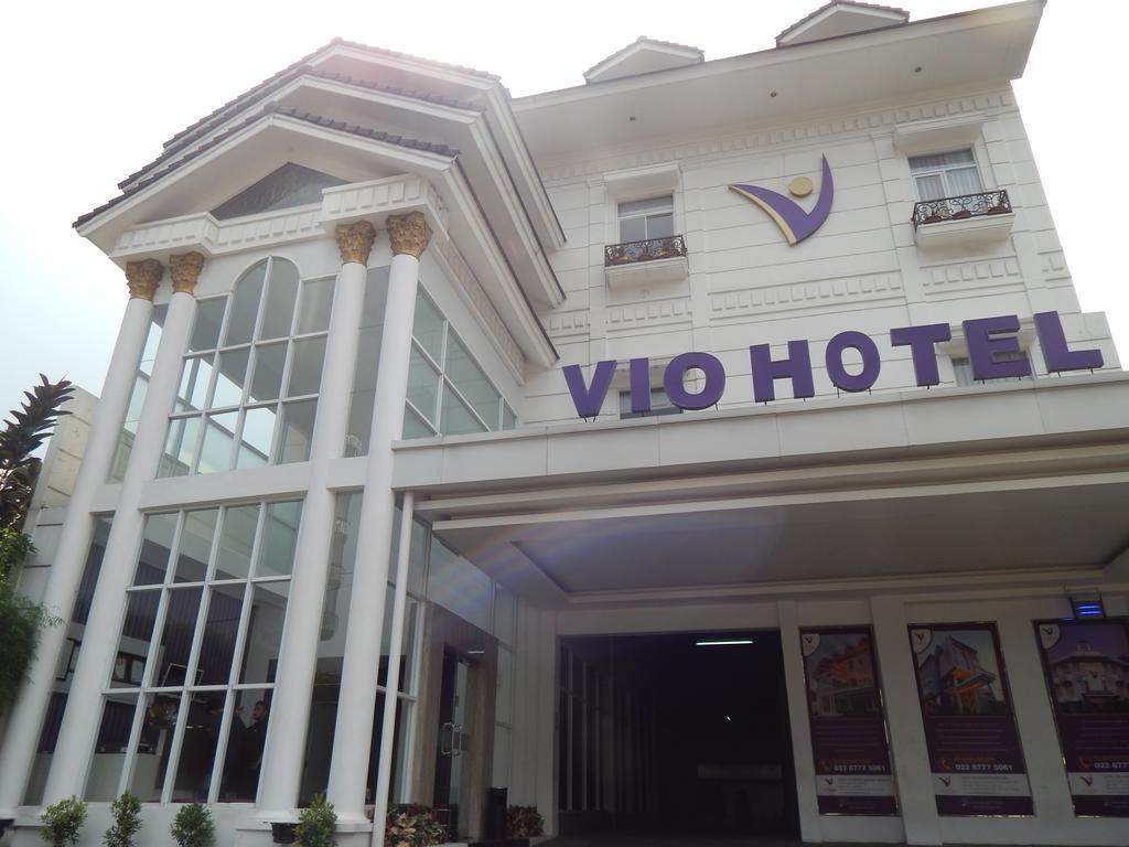 Hotel Vio Surapati Bandung Exterior foto